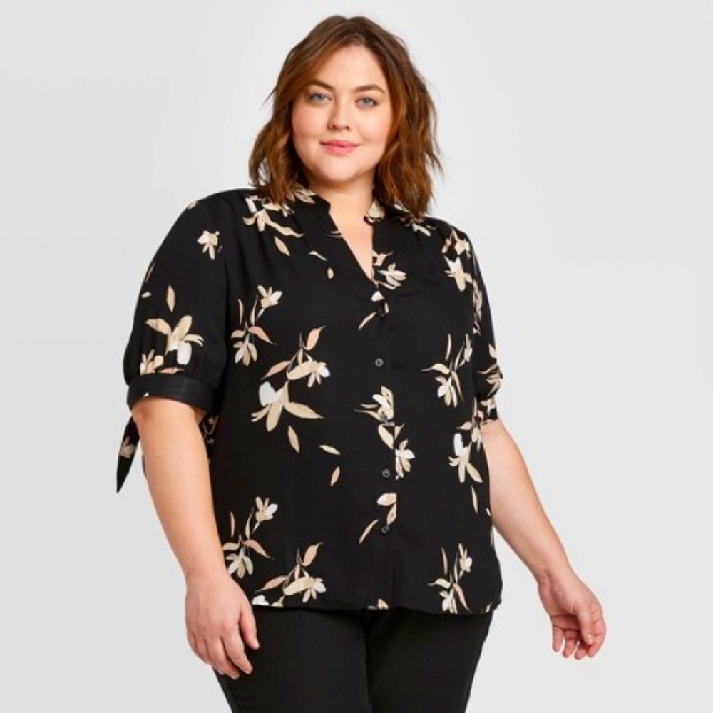Ava & Viv Floral V-Neck Button-Front Tie Blouse